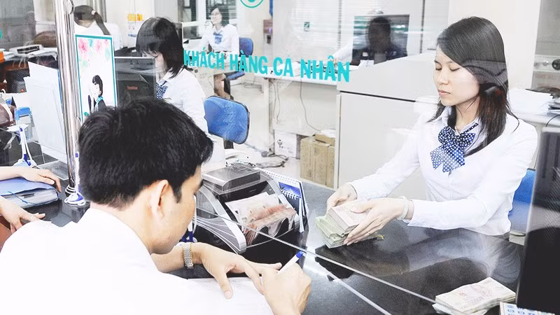 Sau chỉ đạo, thị trường đã ghi nhận làn sóng điều chỉnh lãi suất cho vay với mức giảm từ 0,5-2,5% so năm trước. Ảnh: NGUYỆT ANH