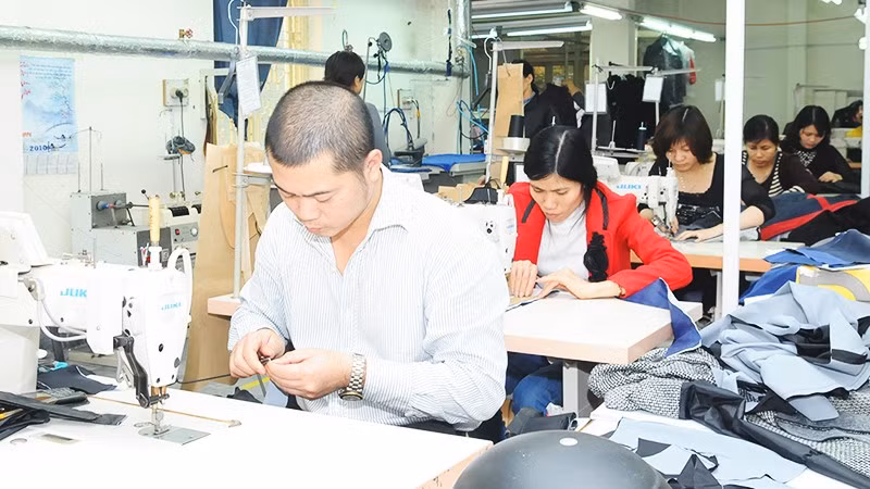 Các doanh nghiệp dệt may tận dụng các hiệp định thương mại để mở rộng thị trường xuất khẩu. Ảnh: NAM NGUYỄN
