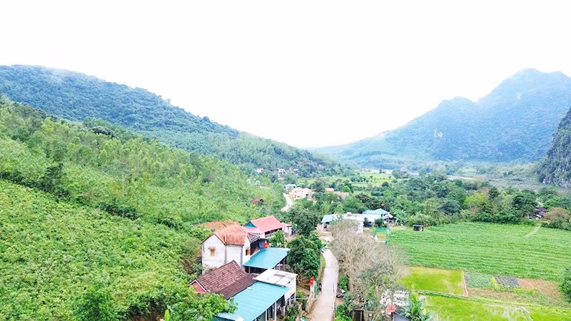 Một góc bản Nước Đắng, xã Trường Sơn.