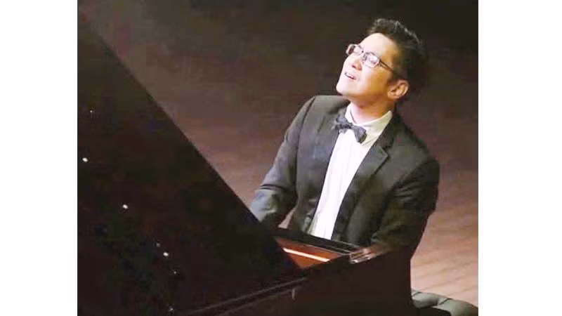 Lưu Hồng Quang biểu diễn nhạc Franz Liszt