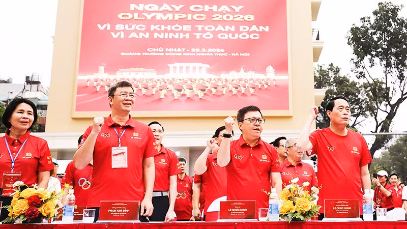 Cùng nhau quyết tâm rèn luyện sức khỏe.