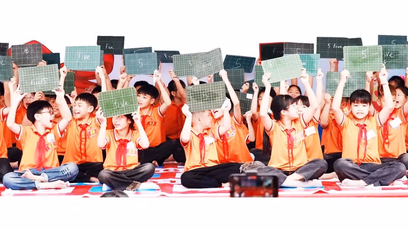 Triển khai thí điểm mô hình "Made in Việt Nam" tại Trường tiểu học Vạn Thắng (xã Cổ Đô, Hà Nội).