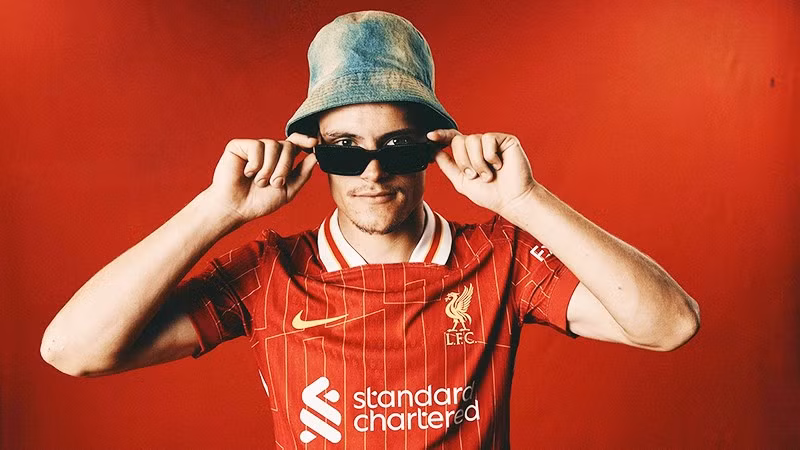 Florian Wirtz sang Liverpool với giá 136 triệu euro lập kỷ lục mới cho Premier League.