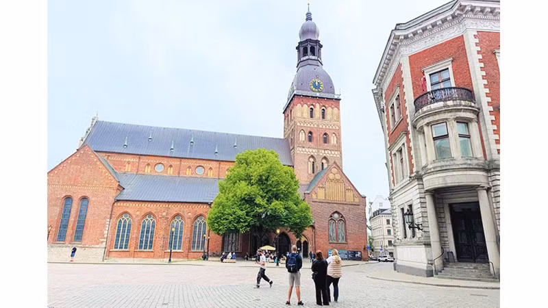 “Chạm” vào Latvia trong những đêm trắng
