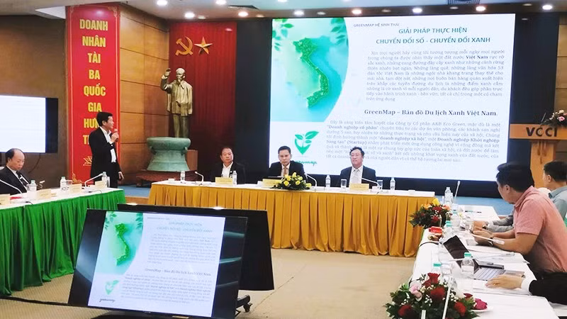 Những tính năng ưu việt của GreenMap được giới thiệu tại diễn đàn.