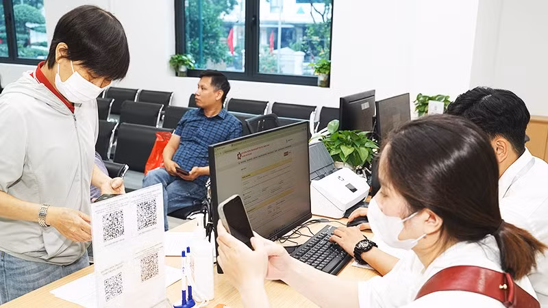 Miễn phí dịch vụ công trực tuyến