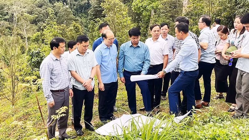 Lãnh đạo tỉnh Thái Nguyên kiểm tra, đôn đốc tiến độ dự án khu dân cư vùng ngập lụt tại thôn Kim Vân.