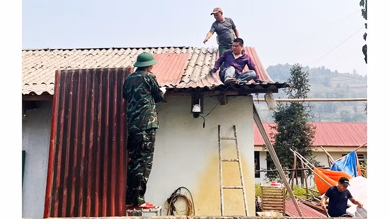 Khẩn trương khắc phục hậu quả dông lốc, mưa đá ở Lào Cai