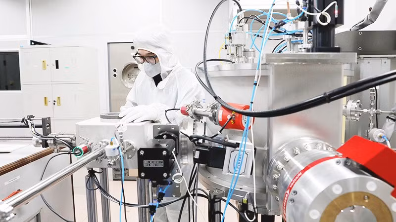 Đại học Bách khoa là một trong những trung tâm đào tạo và nghiên cứu chip bán dẫn (IC) trọng điểm của Việt Nam. Ảnh: ANH QUÂN