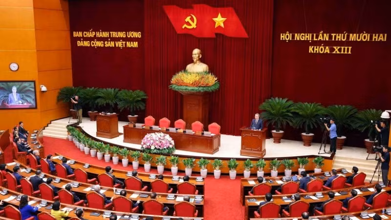 Quang cảnh Hội nghị lần thứ mười hai Ban Chấp hành Trung ương Đảng khóa XIII. (Ảnh: TTXVN)