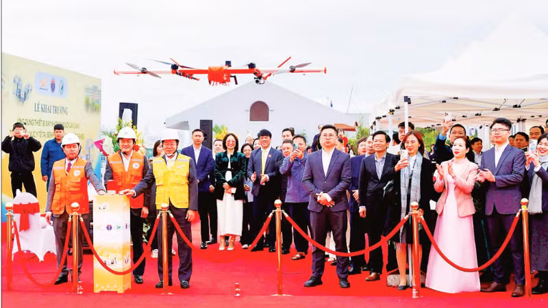 Bệnh viện đa khoa Đức Giang (Hà Nội) chính thức ứng dụng UAV trong vận chuyển mẫu bệnh phẩm, thuốc và vật tư y tế.