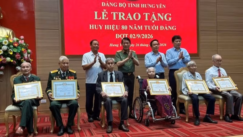 26-8-ddaij-towngs-lwowng-tam-quang.jpg