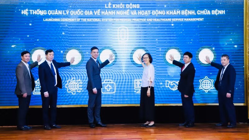 Lễ khởi động Hệ thống quản lý quốc gia về hành nghề và hoạt động khám bệnh, chữa bệnh.