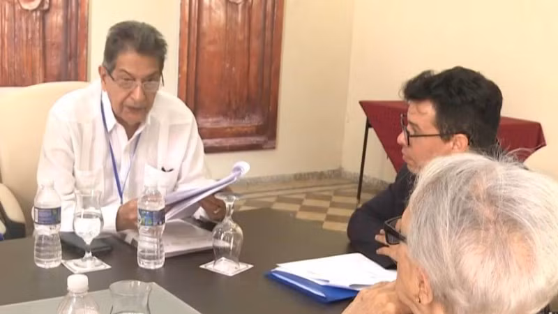 Ông Fredesman Turro Gonzalez phát biểu tại một hội thảo về quan hệ Cuba-Việt Nam. (Ảnh: TTXVN)