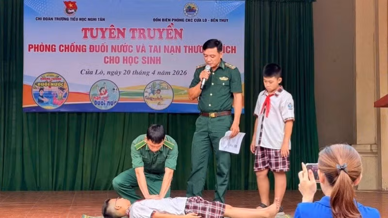 Hướng dẫn sơ cứu nạn nhân bị đuối nước.