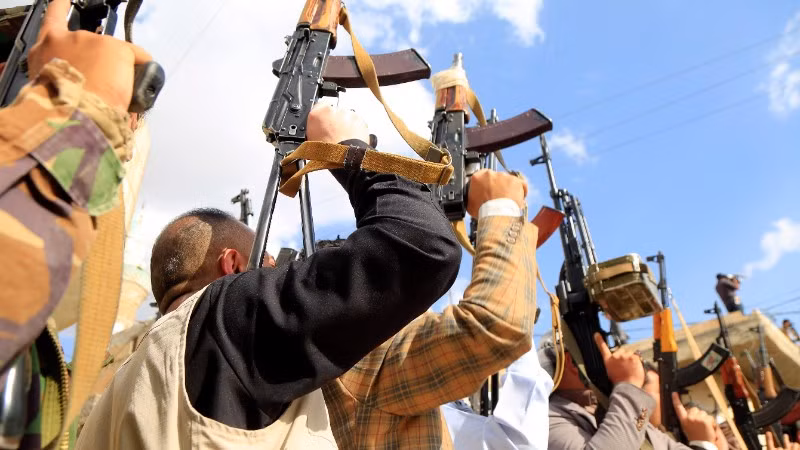 Các tay súng Houthi. (Ảnh: THX/TTXVN)