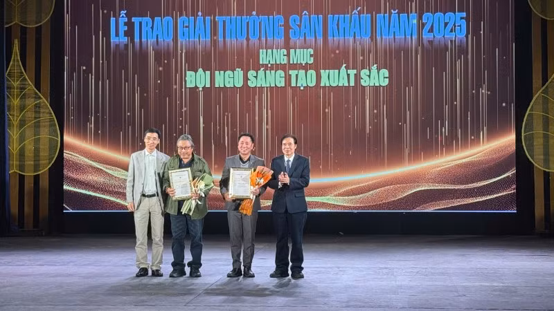 doi-ngu-7502.jpg