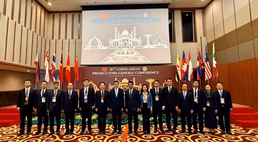 Đoàn đại biểu Viện Kiểm sát nhân dân tối cao Việt Nam và Đoàn đại biểu Viện Kiểm sát nhân dân tối cao Trung Quốc. (Ảnh: vksndtc.gov.vn)