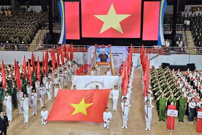 Nghi lễ chào cờ, khai mạc Đại hội thể dục thể thao ở Thanh Hóa.