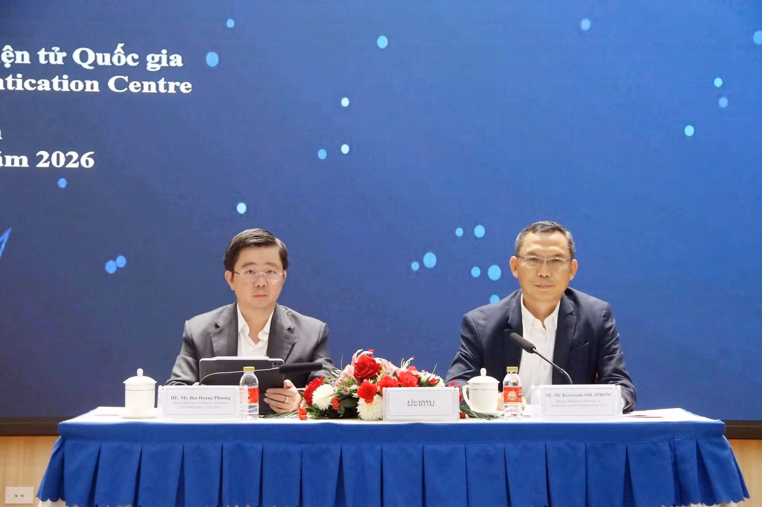 1tt-bui-hoang-phuong-tt-lao-dong-chu-tri-hoi-thao.jpg