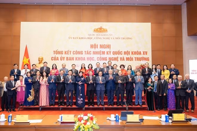 Ủy ban Khoa học, Công nghệ và Môi trường tổng kết công tác nhiệm kỳ Quốc hội khóa XV. (Ảnh: VŨ HIẾU)