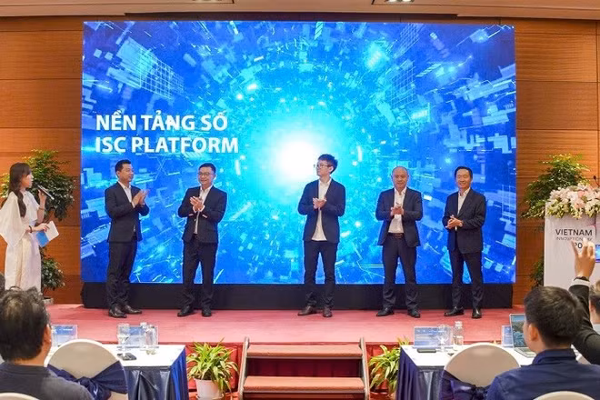 Nền tảng kết nối đổi mới sáng tạo ISC kết nối mạng lưới các trung tâm đổi mới sáng tạo với doanh nghiệp, viện nghiên cứu, trường đại học, chuyên gia, doanh nghiệp công nghệ, startup, quỹ đầu tư và các đối tác trong nước, quốc tế. (Ảnh QUANG HUY)