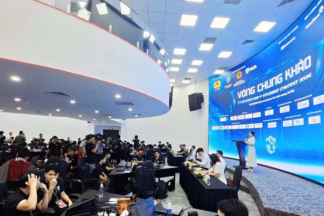 Vòng Chung khảo Cuộc thi “Sinh viên An ninh mạng 2026”. (Ảnh QUANG HUY)