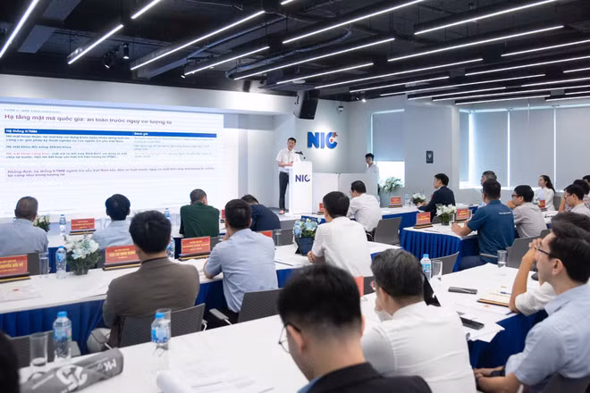 Toàn cảnh Hội thảo công bố 3 dự thảo tiêu chuẩn quốc gia về mật mã hậu lượng tử của Ban Cơ yếu Chính phủ Ảnh: MINH DUY
