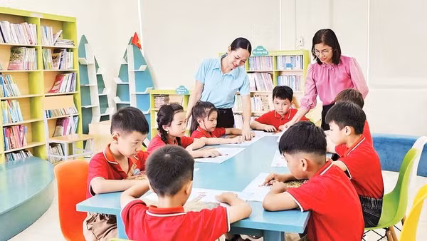 Quảng Ninh dành nhiều chính sách giáo dục tiêu biểu, đặc thù hướng đến xây dựng một nền giáo dục công bằng, chất lượng và hiện đại.