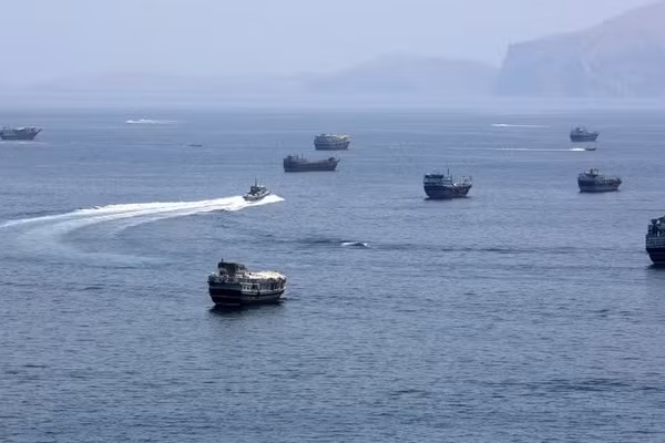 Quang cảnh eo biển Hormuz, gần thị trấn Khasab, miền bắc Oman. (Ảnh: THX/TTXVN) 