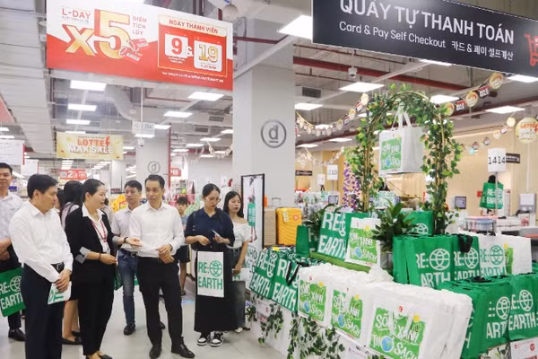 Thích ứng ESG để vượt "rào cản xanh"