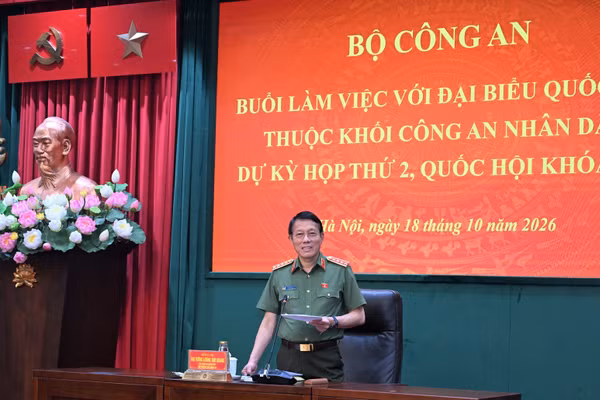  Bộ trưởng Lương Tam Quang phát biểu kết luận buổi làm việc. (Ảnh: bocongan.gov.vn)