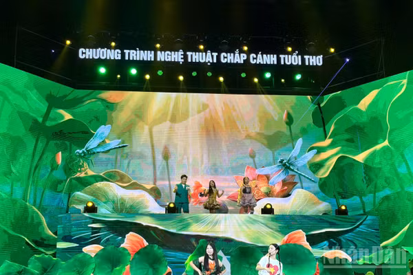 “Vườn rừng diệu kỳ” mở ra thế giới thiên nhiên đầy sắc màu.