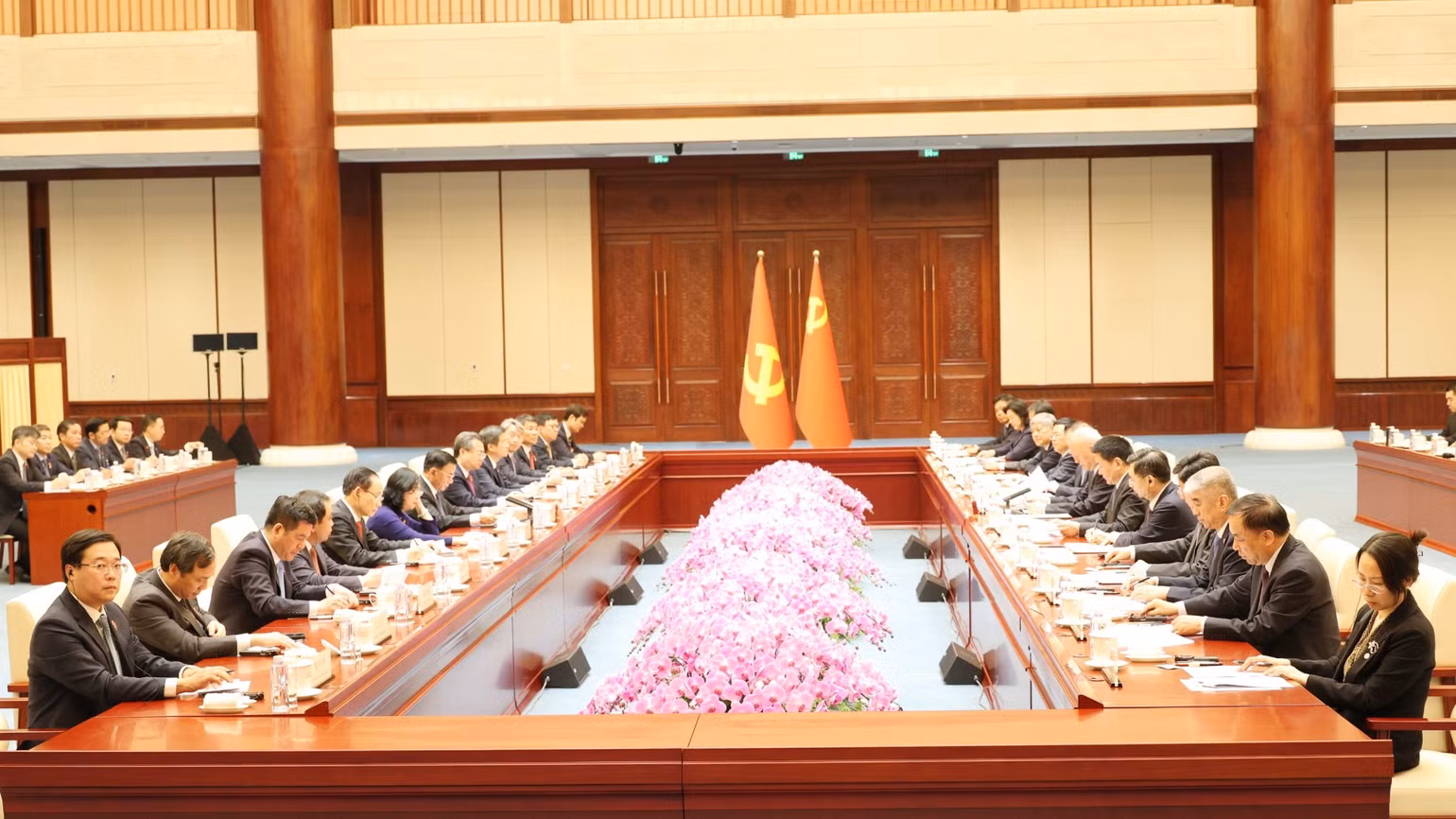 vna-potal-cuoc-gap-dai-dien-hai-bo-chinh-tri-viet-nam-trung-quoc-lan-thu-7-8703494-7987.jpg