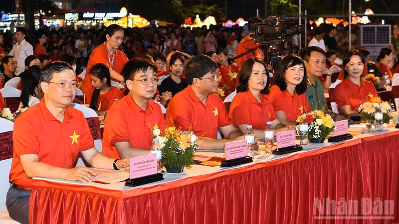 ndo_br_z6970516040858-827a2e91817fbf4f187bc1f6ec8ae6c5.jpg