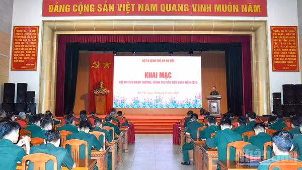 Quang cảnh khai mạc hội thi. (Ảnh: QUANG PHONG)