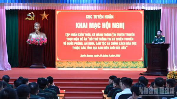Quang cảnh lễ khai mạc hội nghị.