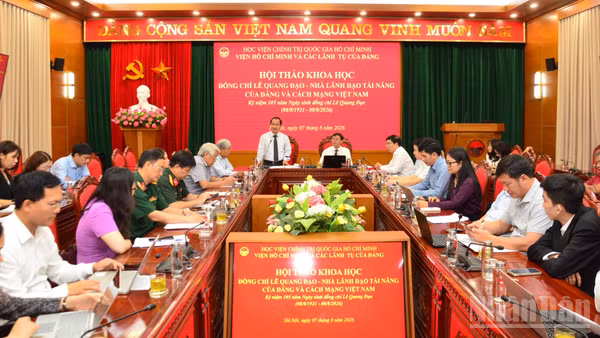Quang cảnh hội thảo khoa học: "Đồng chí Lê Quang Đạo - Nhà lãnh đạo tài năng của Đảng và cách mạng Việt Nam". (Ảnh: PHẠM CƯỜNG)