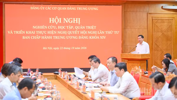 Đảng ủy các cơ quan Đảng Trung ương tổ chức Hội nghị nghiên cứu, học tập, quán triệt và triển khai thực hiện Nghị quyết Hội nghị lần thứ tư, Ban Chấp hành Trung ương Đảng khóa XIV. (Ảnh: THẾ ĐẠI)