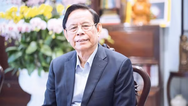 Nhà báo Hồng Vinh, nguyên Tổng Biên tập Báo Nhân Dân.