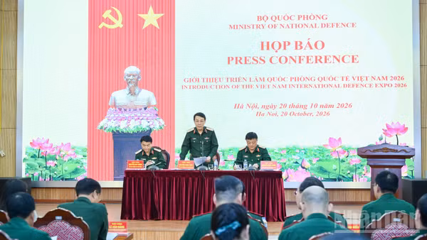 Quang cảnh họp báo giới thiệu Triển lãm Quốc phòng quốc tế Việt Nam 2026. (Ảnh: THẾ ĐẠI)