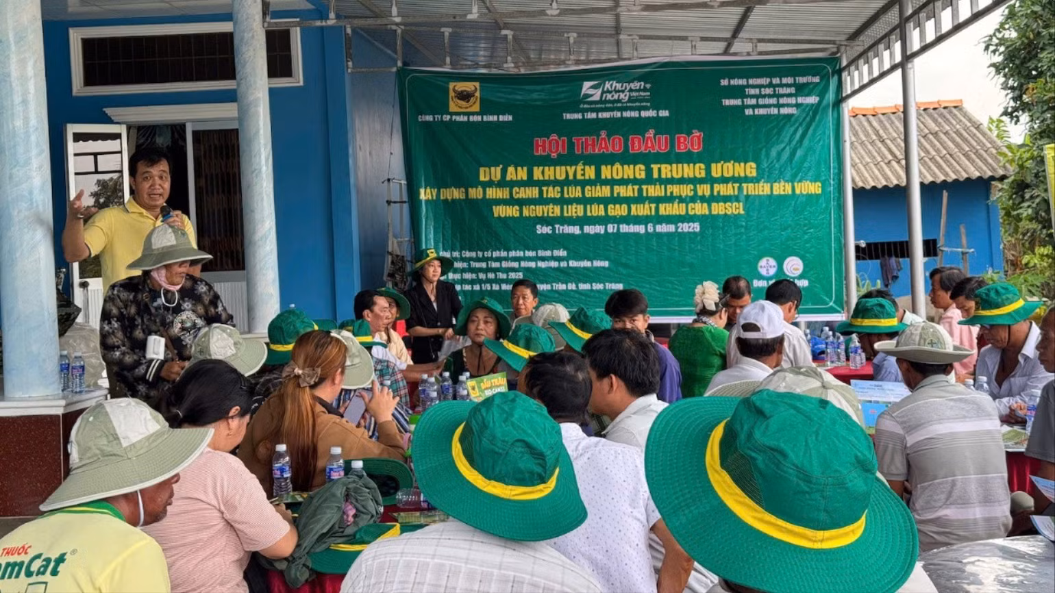 ca85cd840c5ebb00e24f-526.jpg