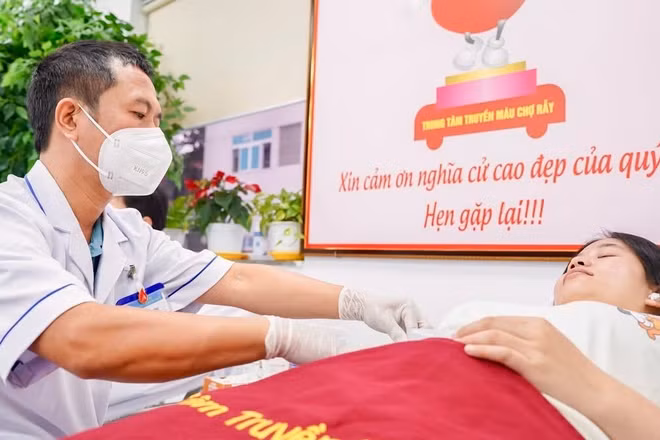 Điểm tiếp nhận máu tại Trung tâm Truyền máu Chợ Rẫy. (Bệnh viện cung cấp)