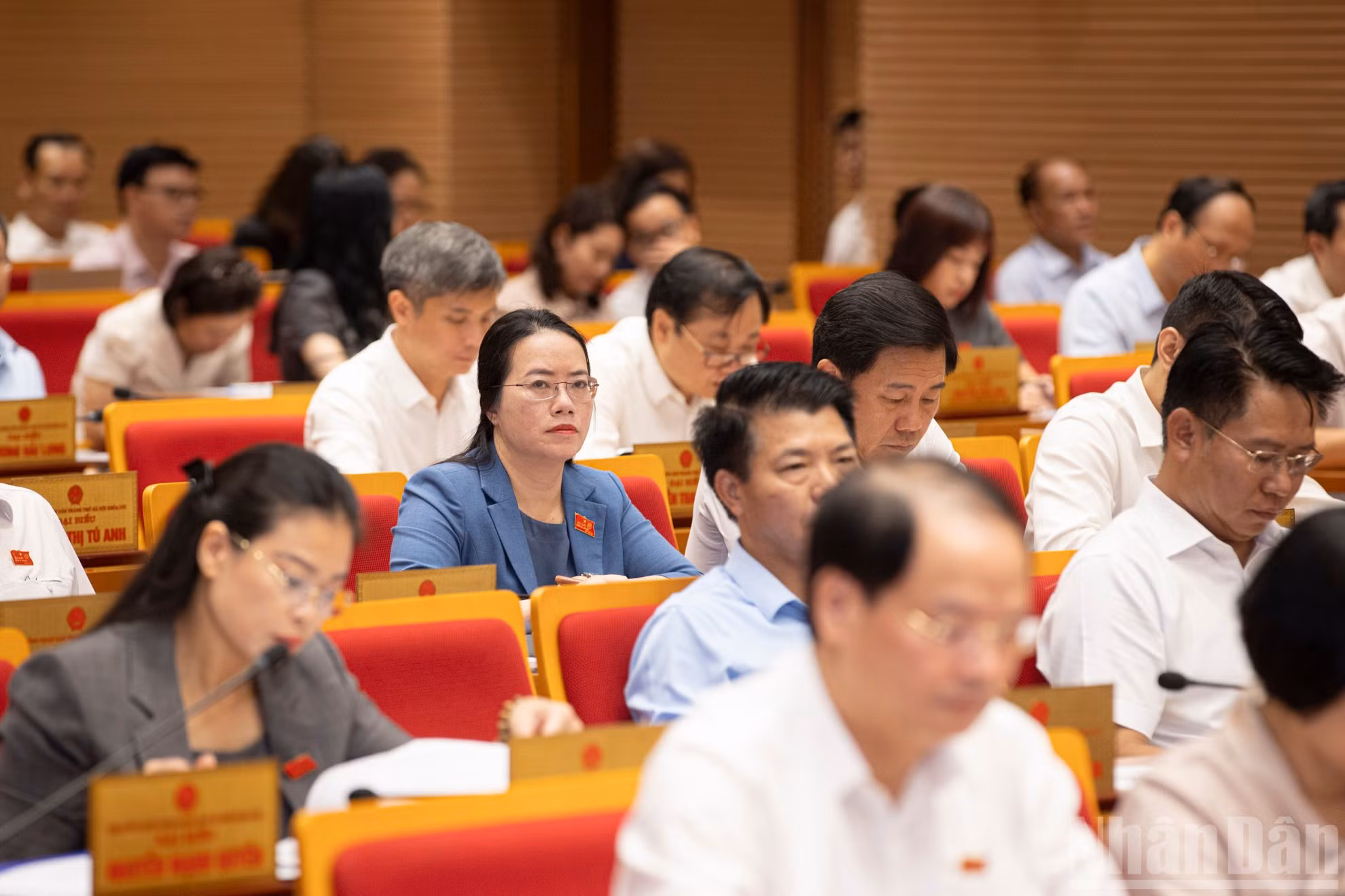 ndo_br_stnd9080.jpg