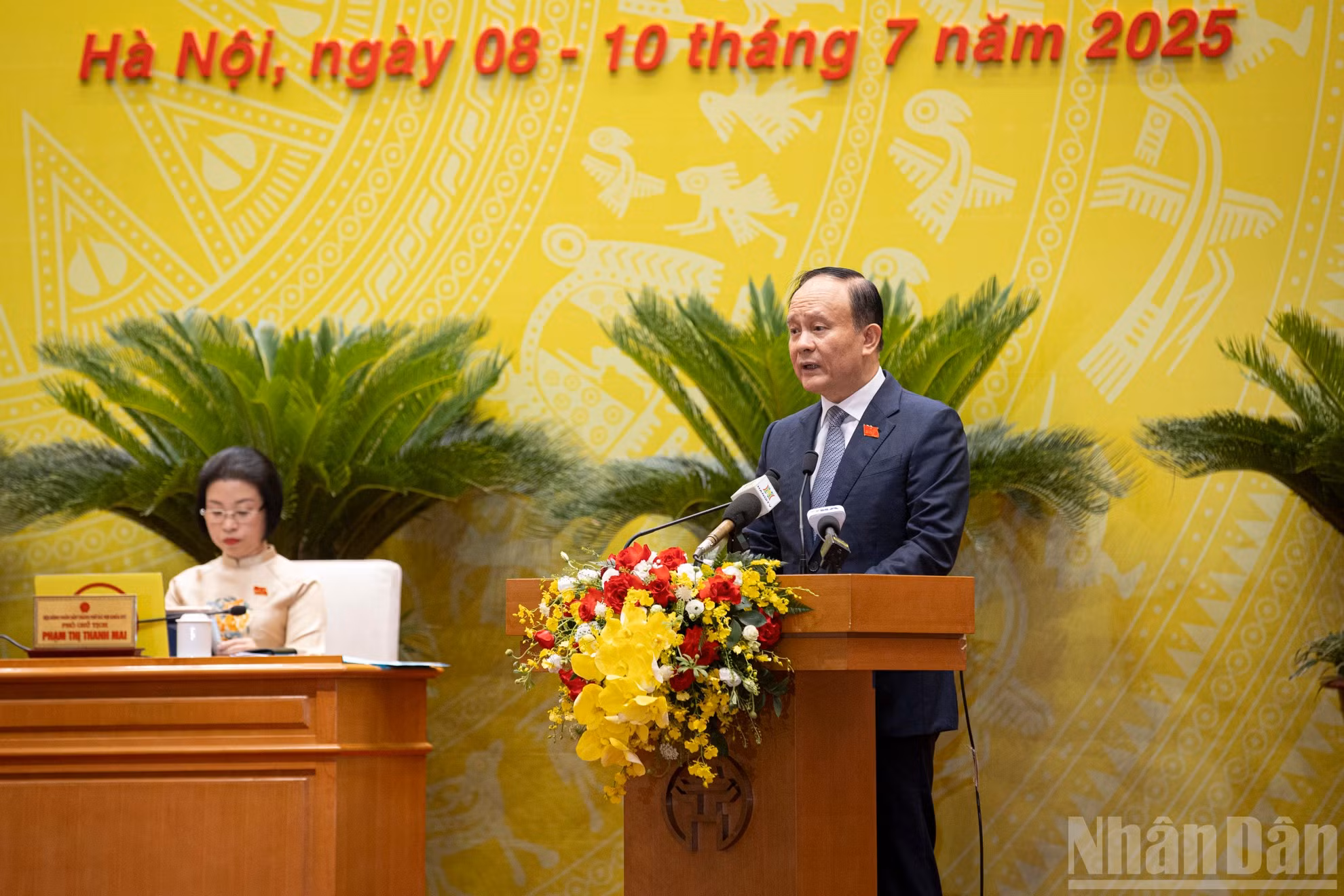 ndo_br_stnd8586.jpg