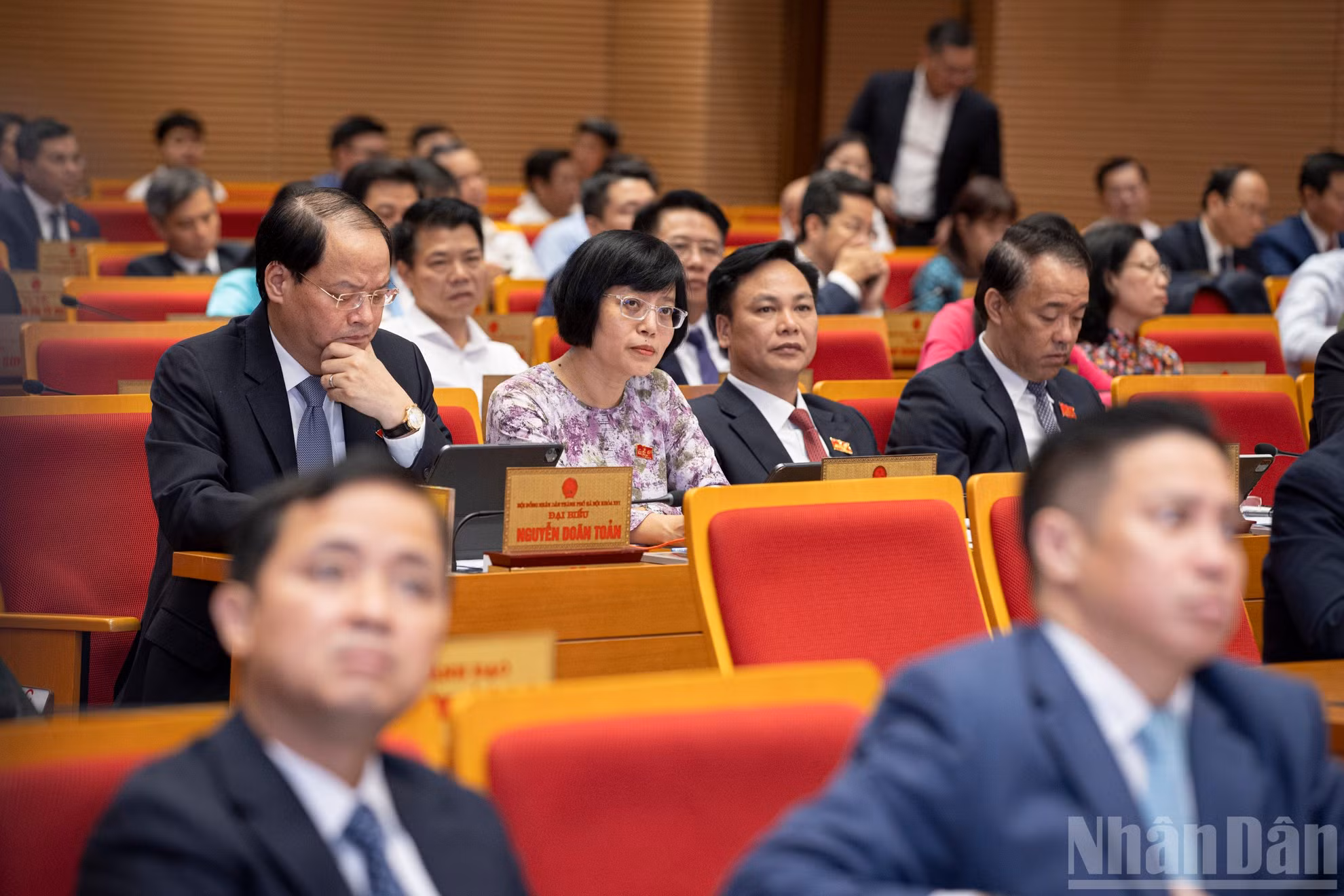 ndo_br_stnd8698.jpg