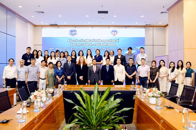 Hội thảo khoa học công bố báo cáo “Triển vọng Kinh tế khu vực châu Á - Thái Bình Dương” của Quỹ Tiền tệ quốc tế. (Ảnh: BTC)