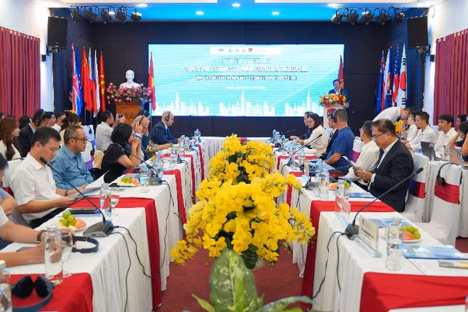 Quang cảnh hội thảo.