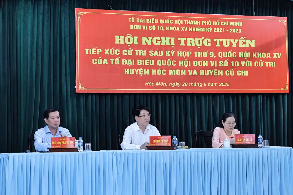 Chủ tịch nước Lương Cường tiếp xúc cử tri tại Thành phố Hồ Chí Minh.