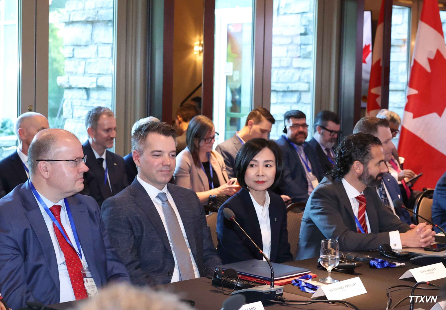 Các đại biểu tham dự Tọa đàm cấp cao doanh nghiệp Việt Nam-Canada. (Ảnh: TTXVN)